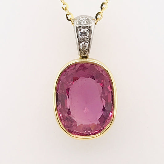 18K WYG PINK-PEACH MEDAGASCAN SAPPHIRE PENDANT